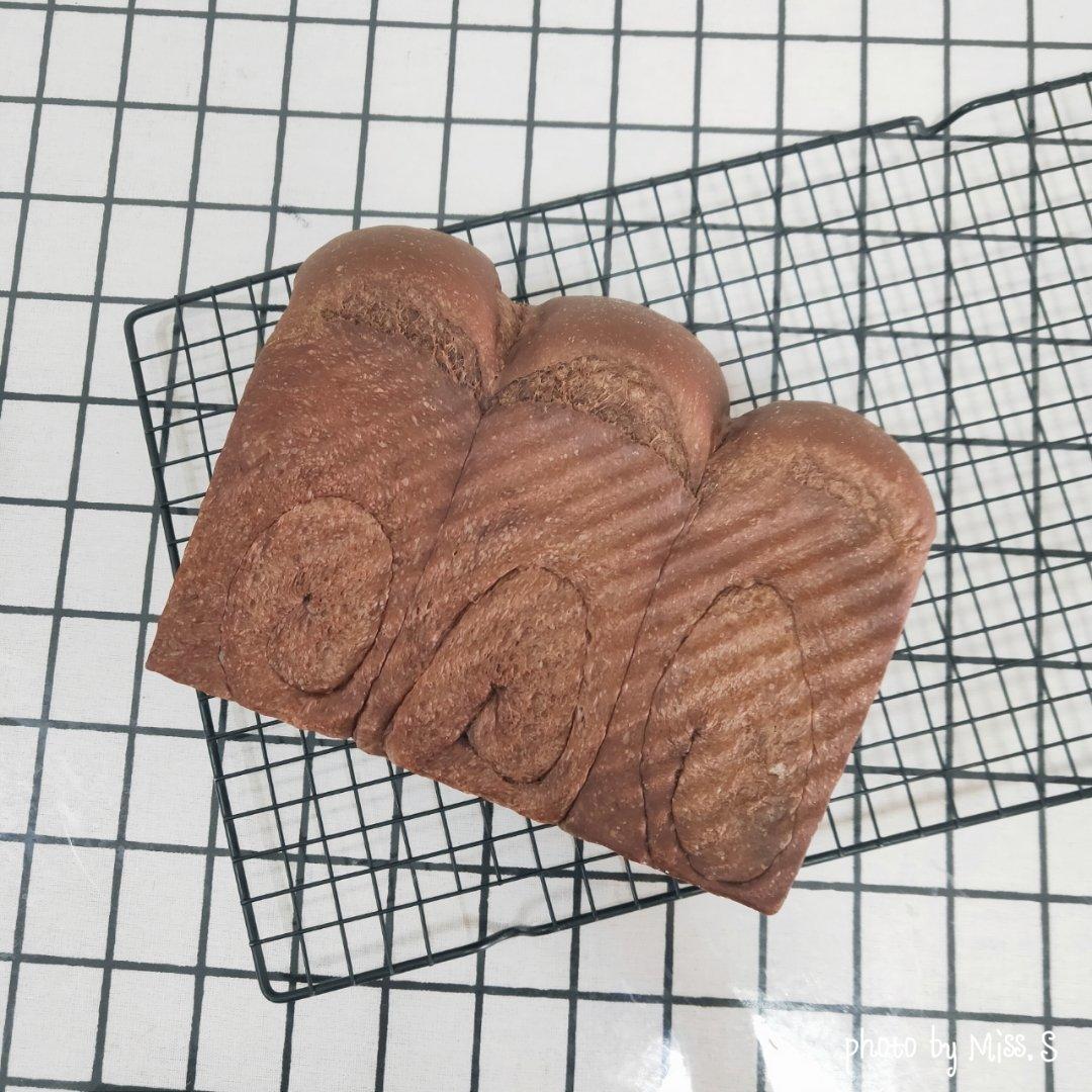 双倍浓郁的可可巧克力吐司