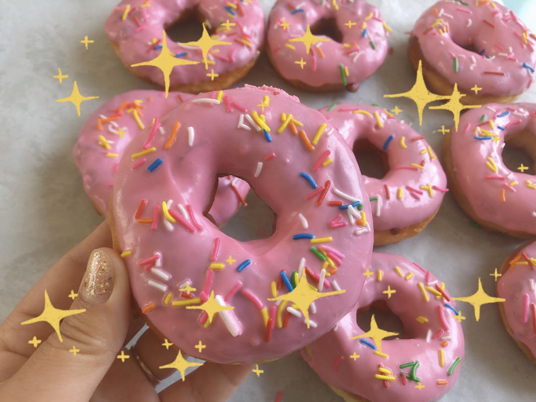 🍩超快手一小时低糖无需烤箱的甜甜圈（详细视频）