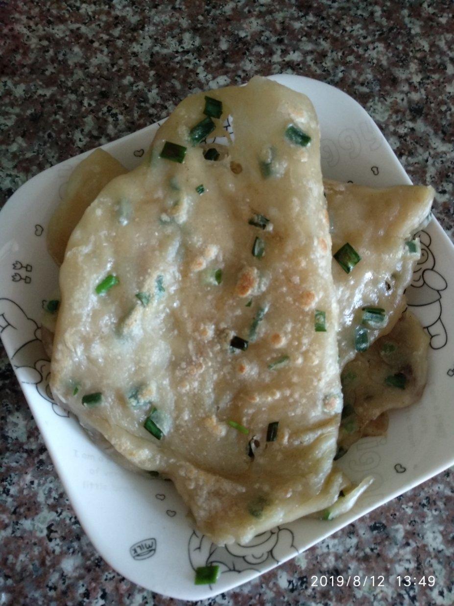 烙春饼(用视频告诉你，这饼有多软)