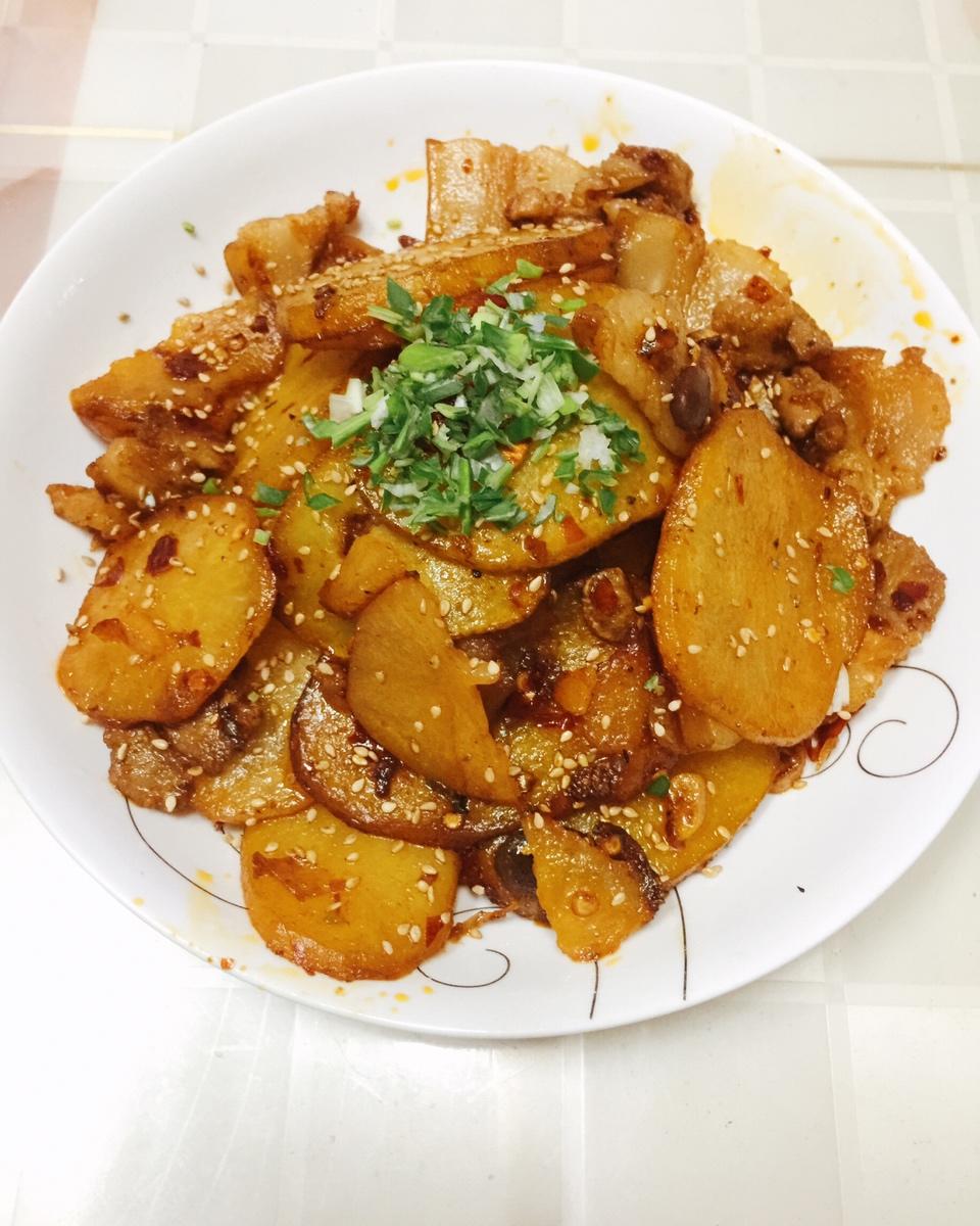 干锅土豆片