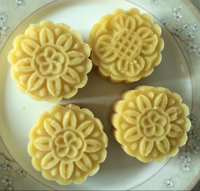 花瓣雨做的绿豆糕