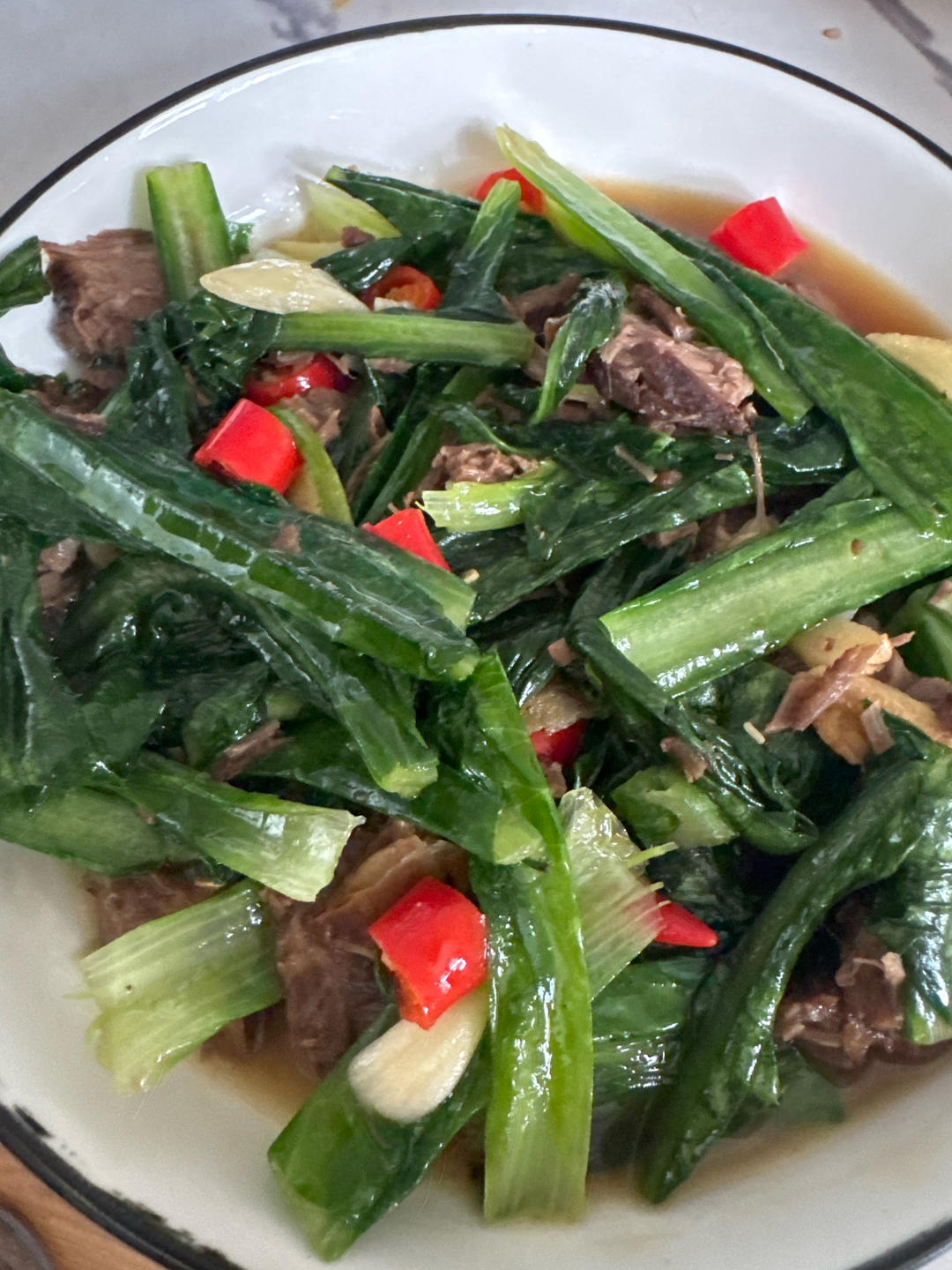 油麦菜炒牛肉