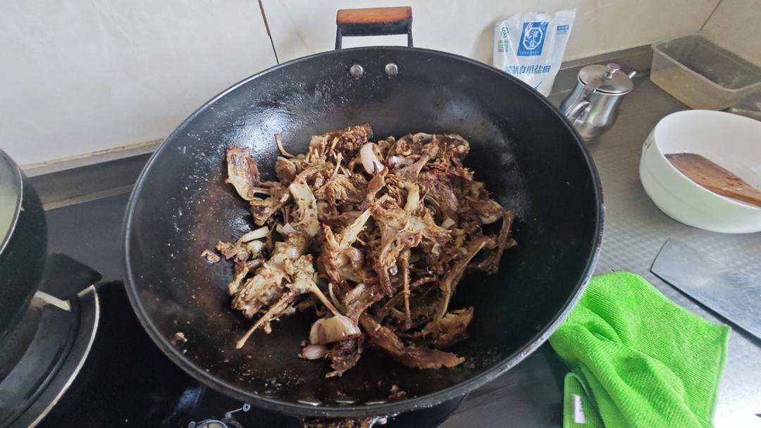 椒盐鸭架
