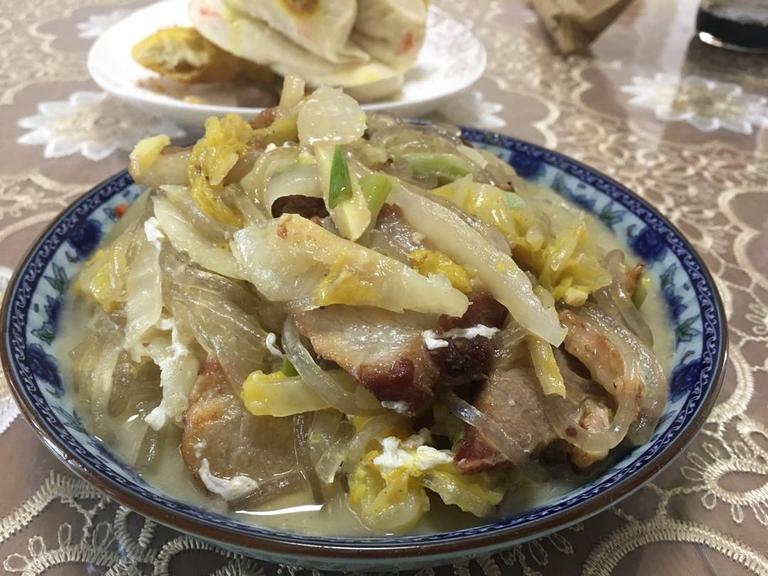 酸菜白肉炖粉条