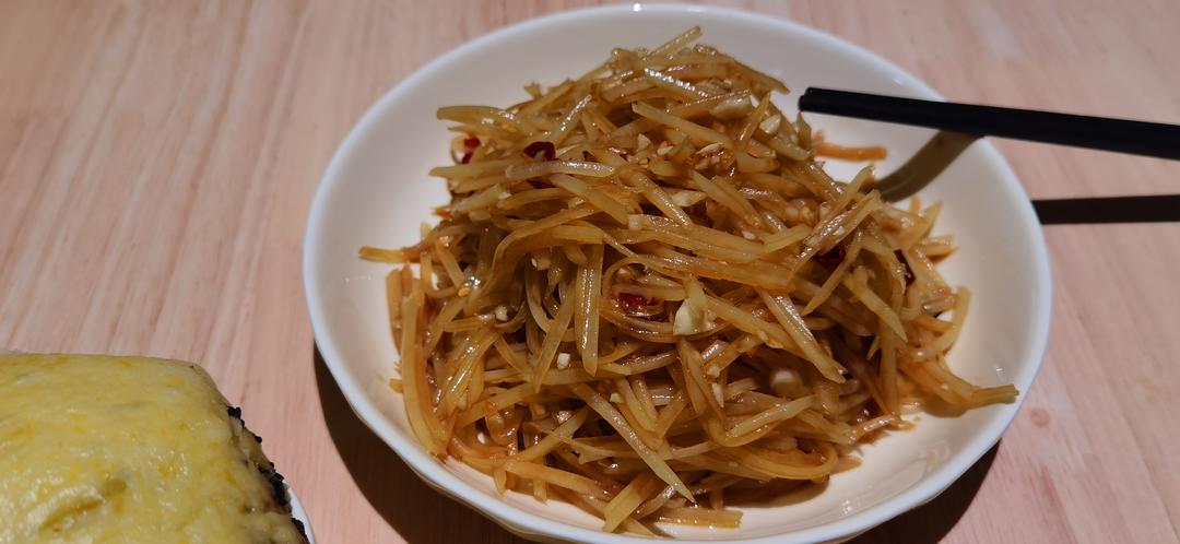 凉拌土豆丝