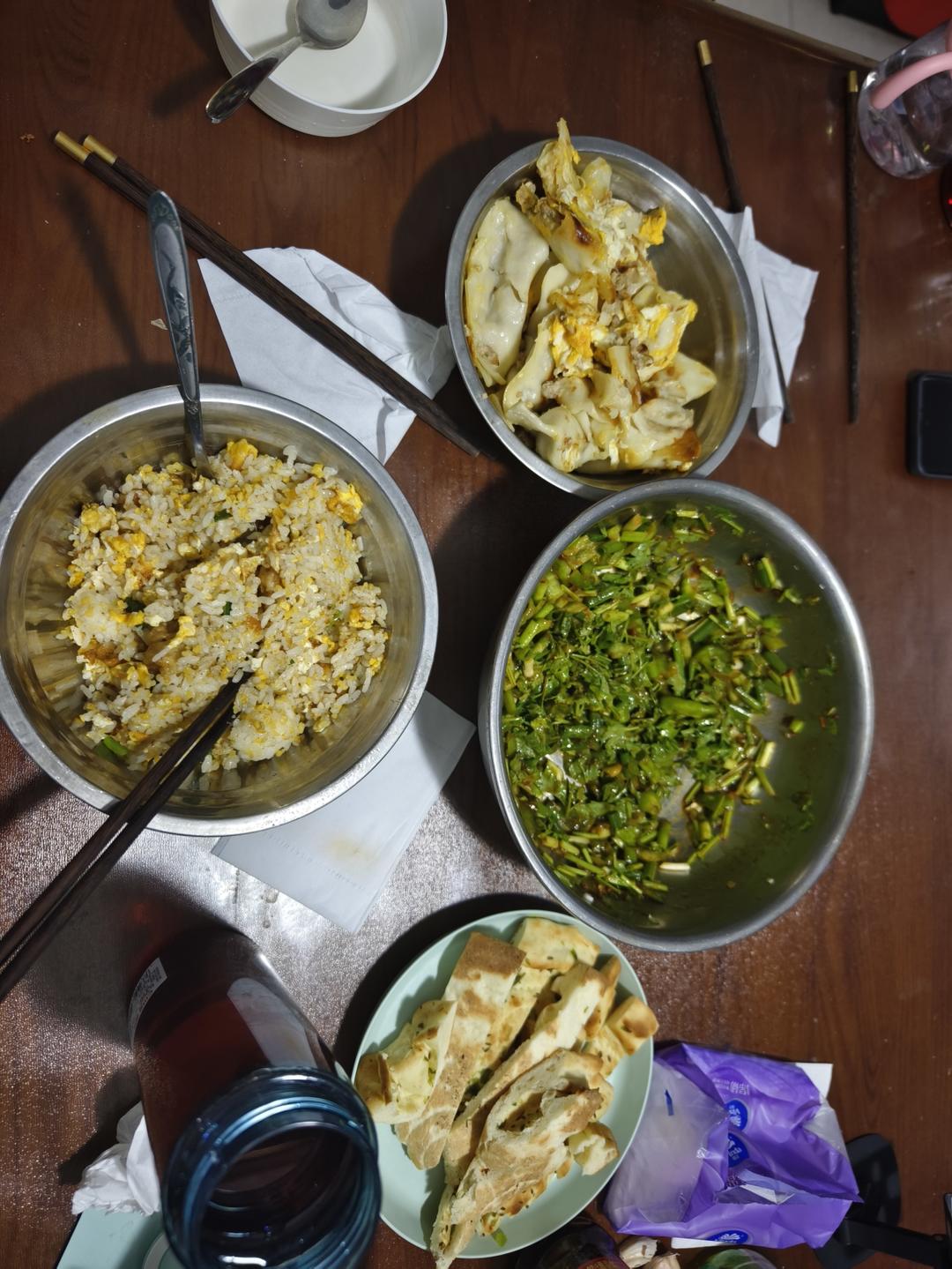 【一碗蛋炒饭】最最最简单的炒饭！！！