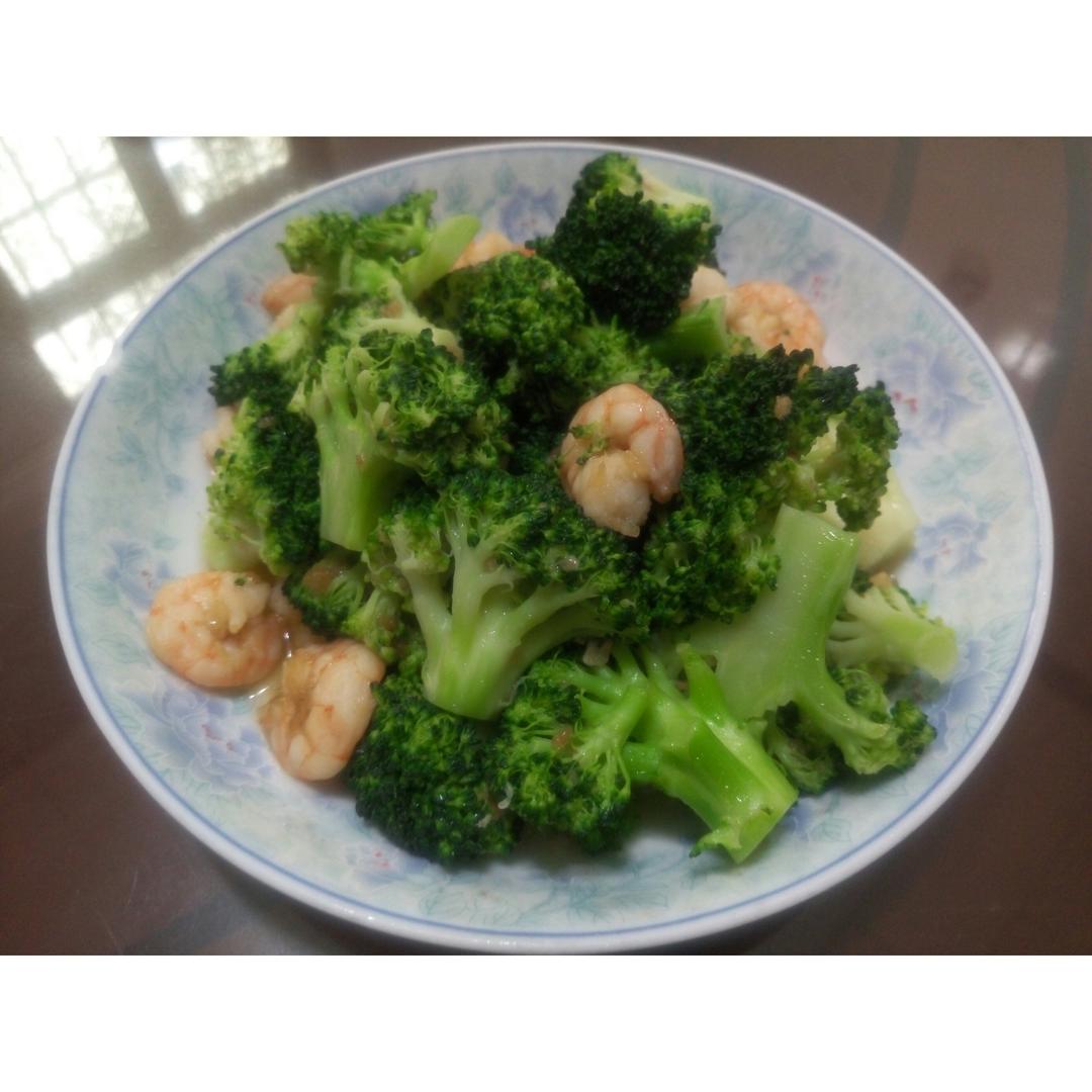 虾仁炒西兰花