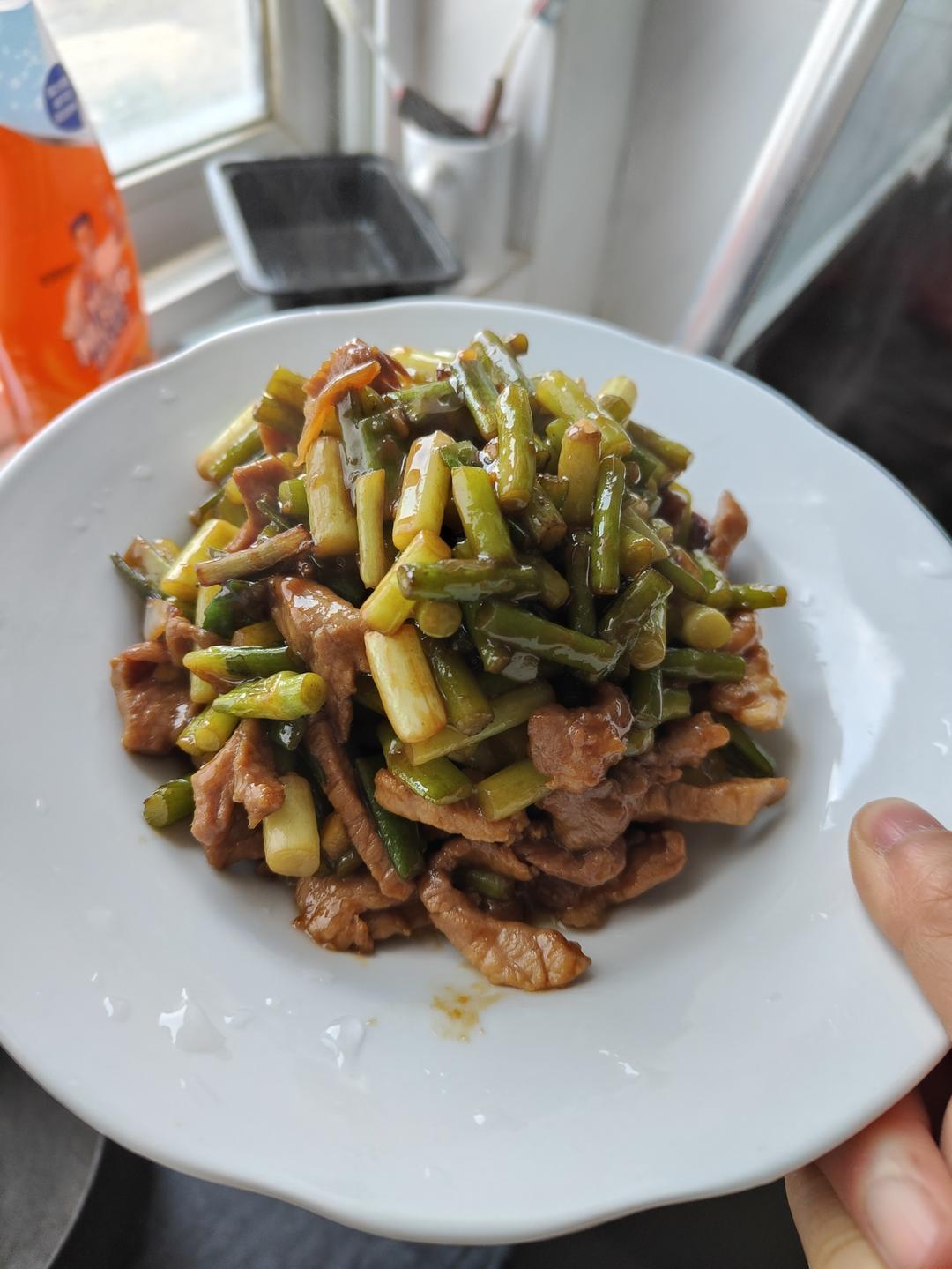 蒜苗炒肉