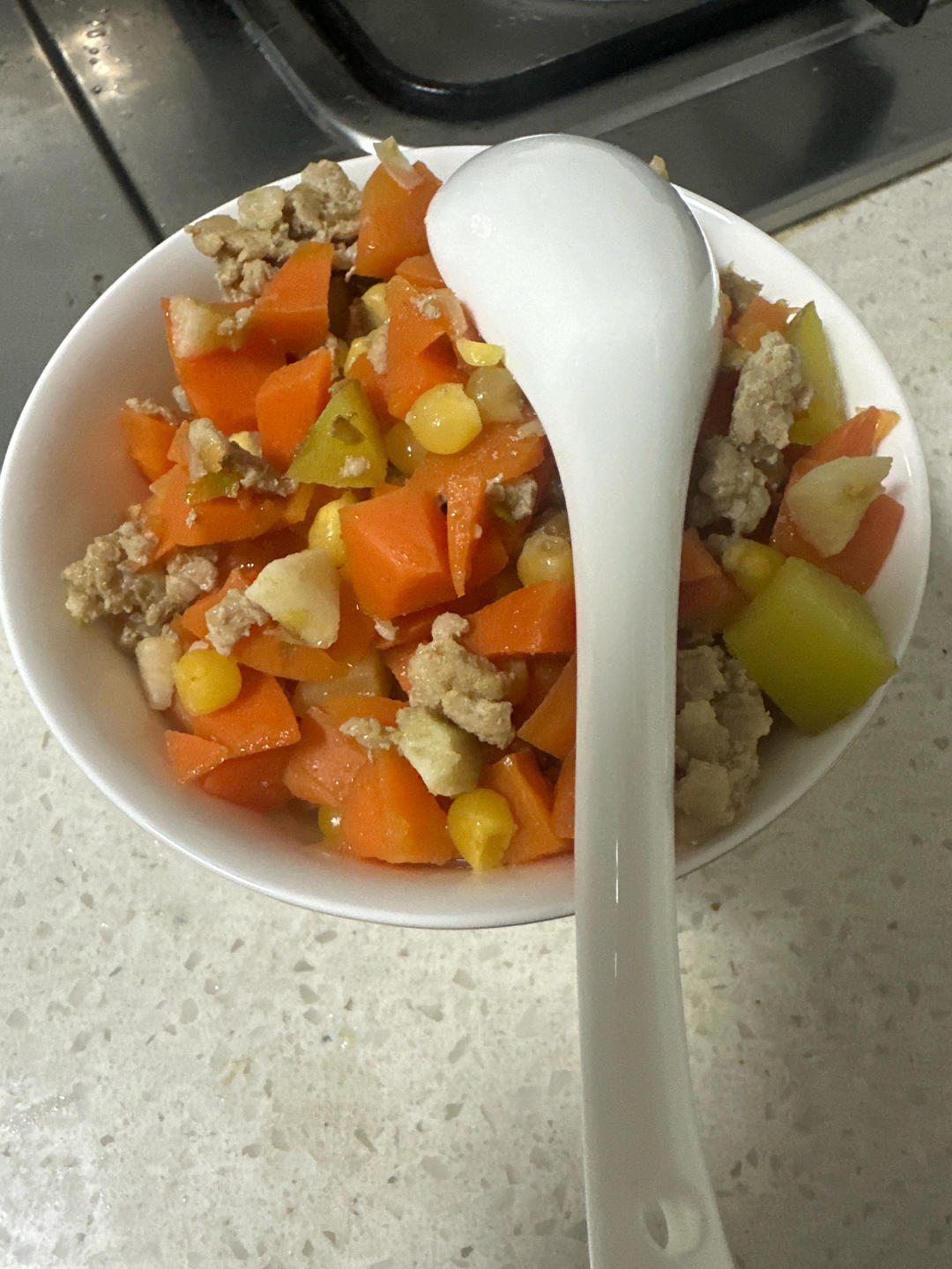 肉沫玉米粒胡萝卜粒～小朋友的最爱