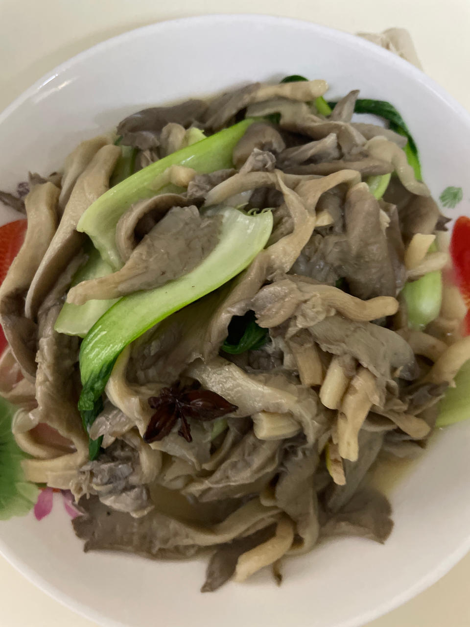 平菇炒青菜