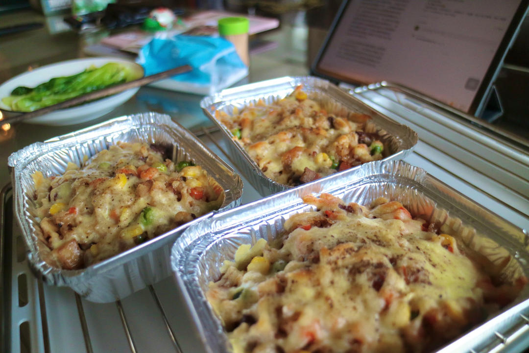 黑胡椒牛肉芝士焗饭～～营养健康，超级简单