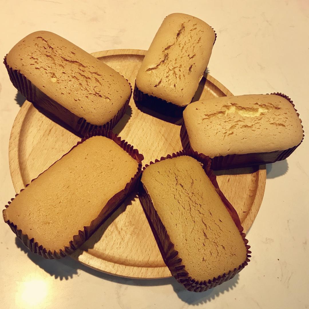 海绵纸杯蛋糕