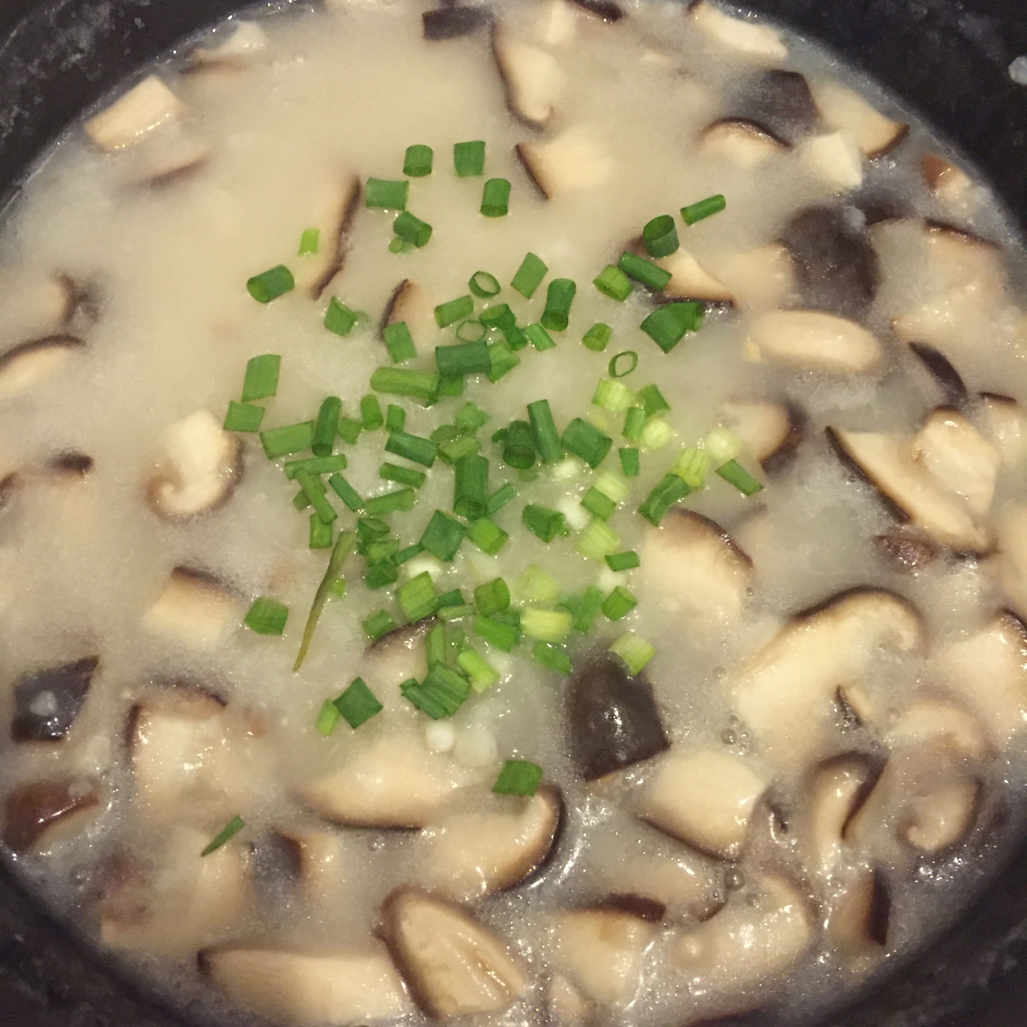 香菇鸡肉粥