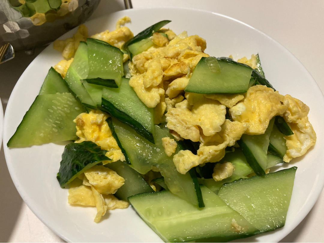 黄瓜炒鸡蛋 （青瓜炒鸡蛋）