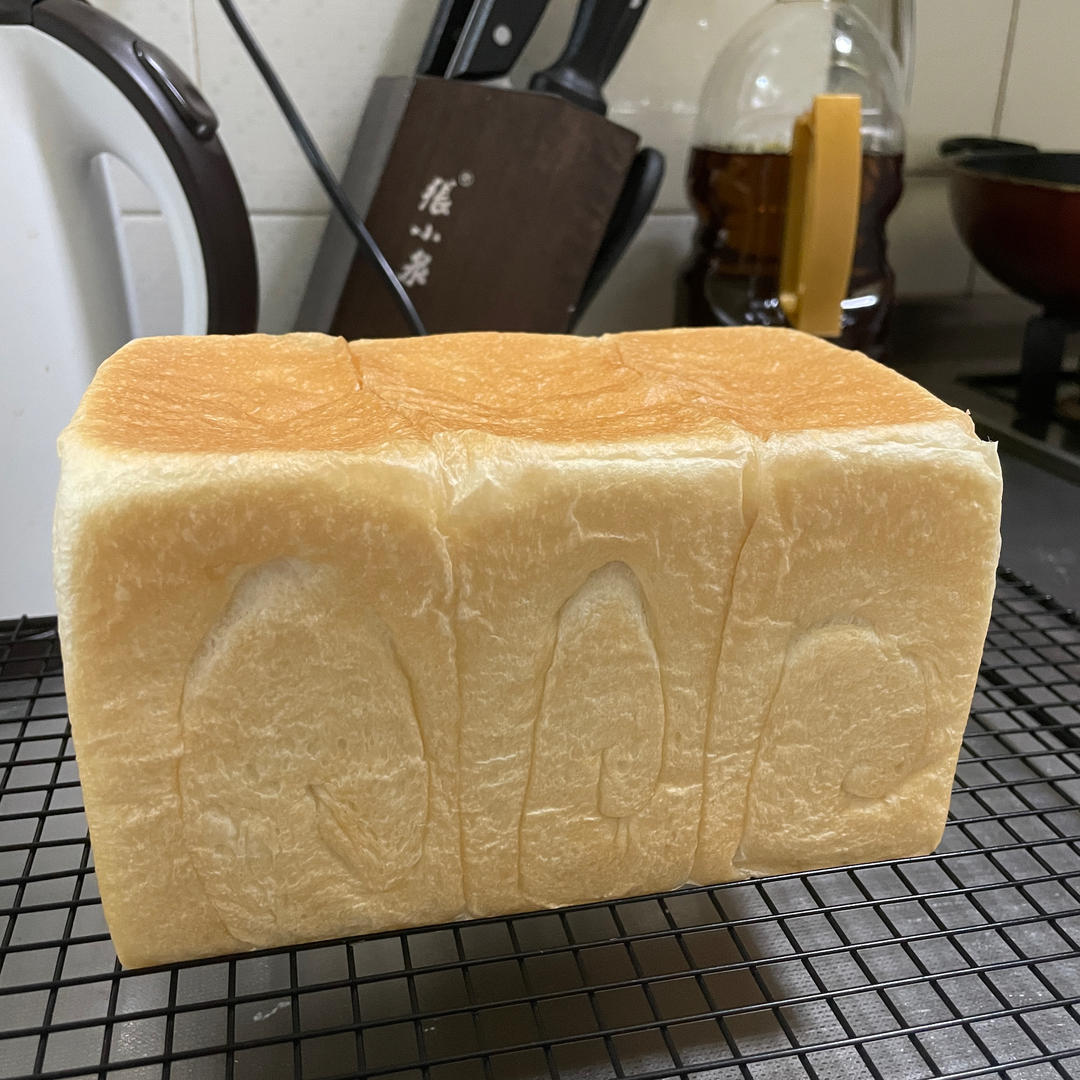 日式生吐司（组织细腻如云朵）