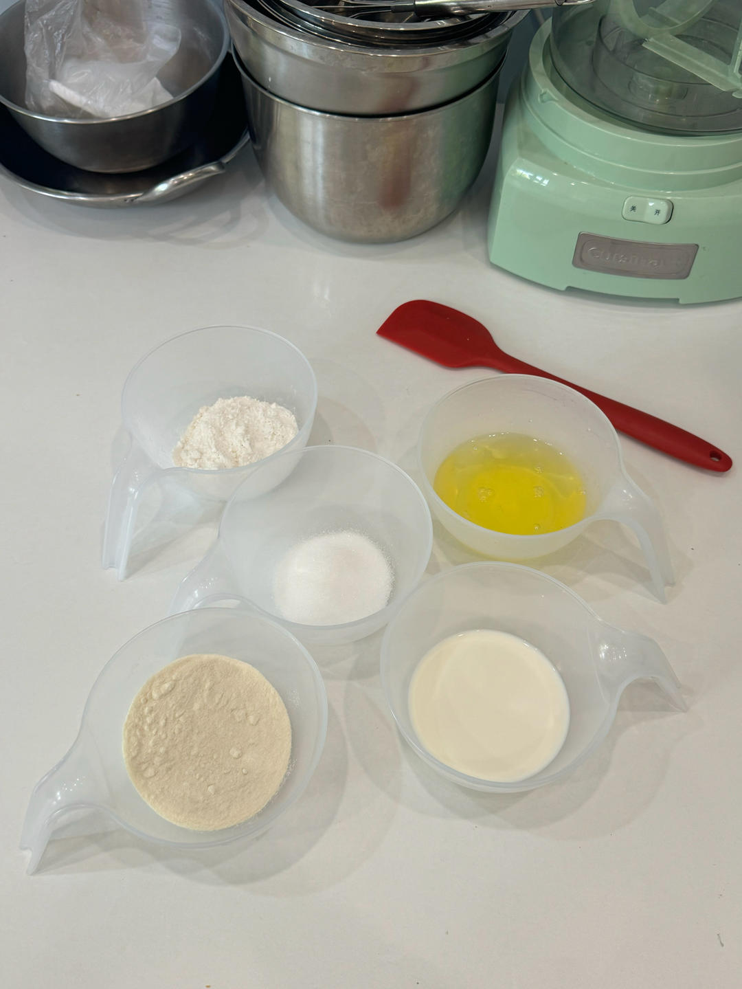 纯奶手撕吐司的做法 步骤1