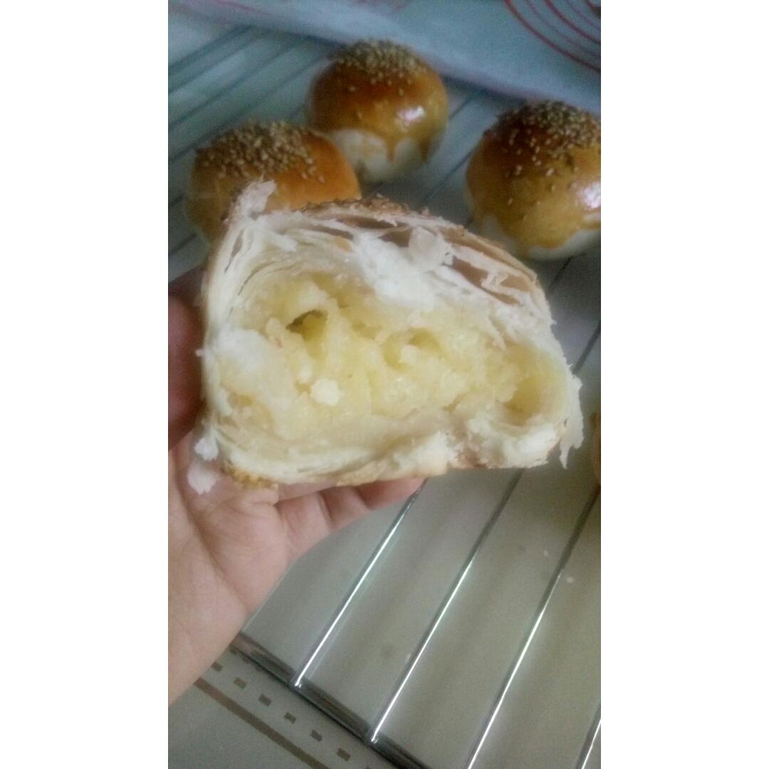 油酥不侧漏系列——仿马得利奶黄酥（两种形态）