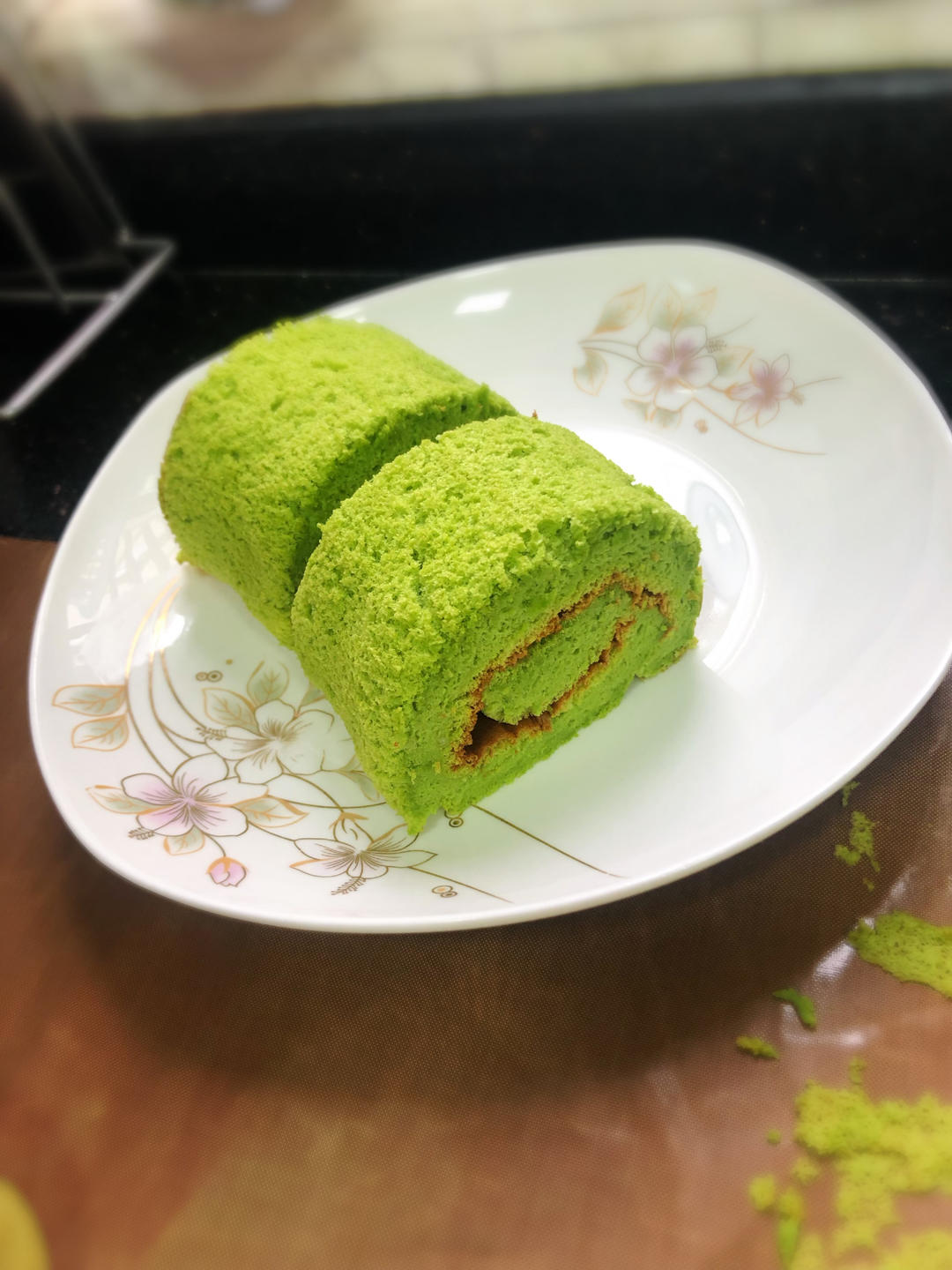 超清新｜斑斓椰香奶冻蛋糕卷｜卷不裂