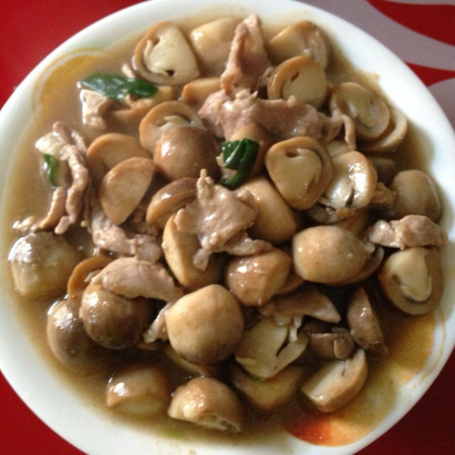 蘑菇炒肉丝