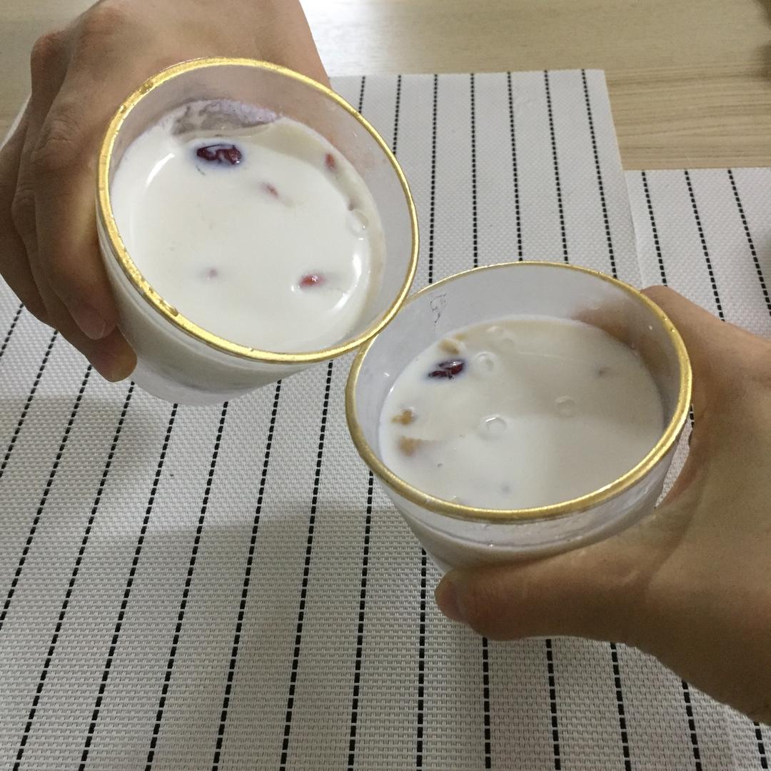 花胶炖奶&花胶奶冻