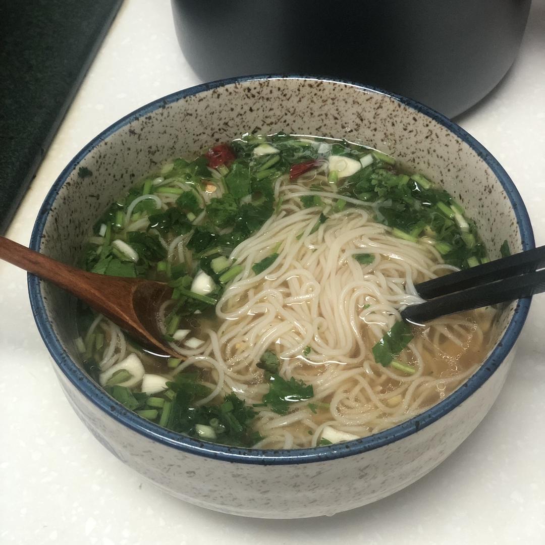 一碗热汤面