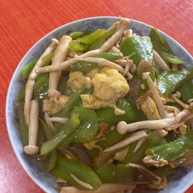 青椒海鲜菇