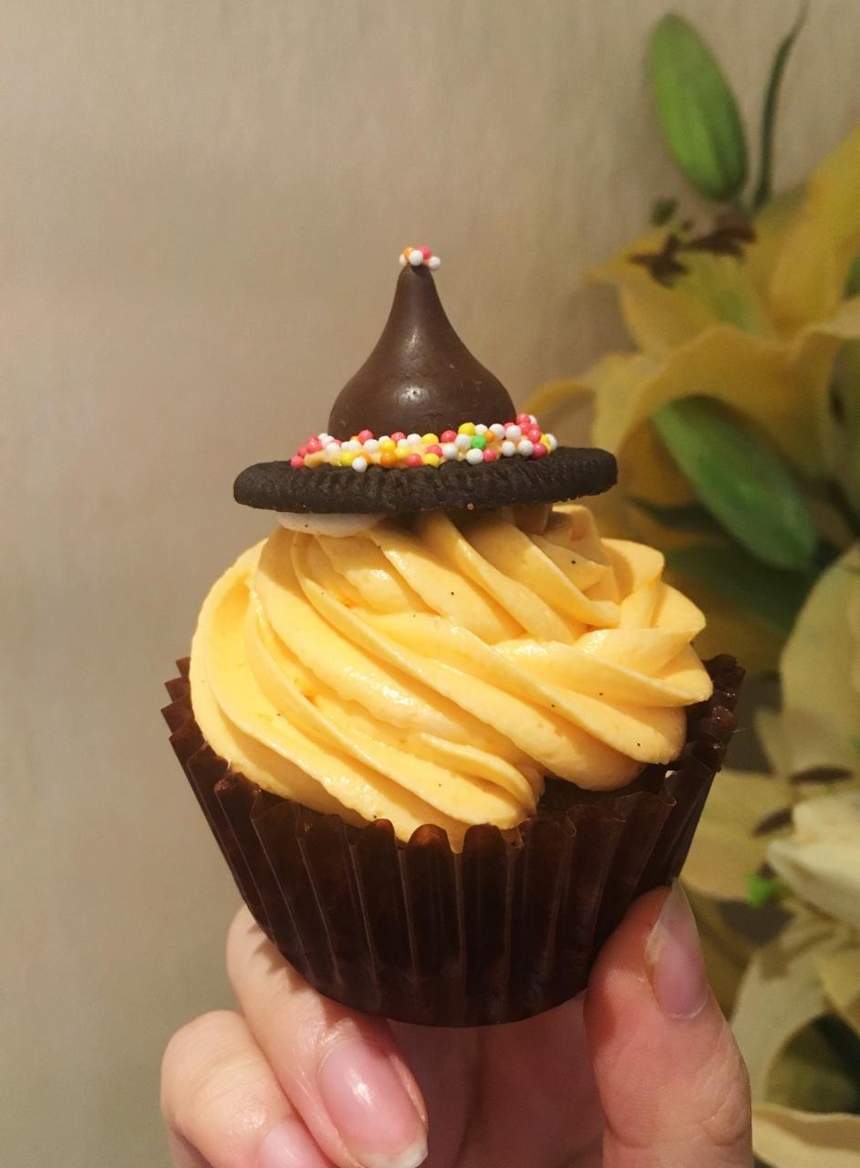 【万圣节】女巫帽子cupcake—美的T7-L382B智烤大师