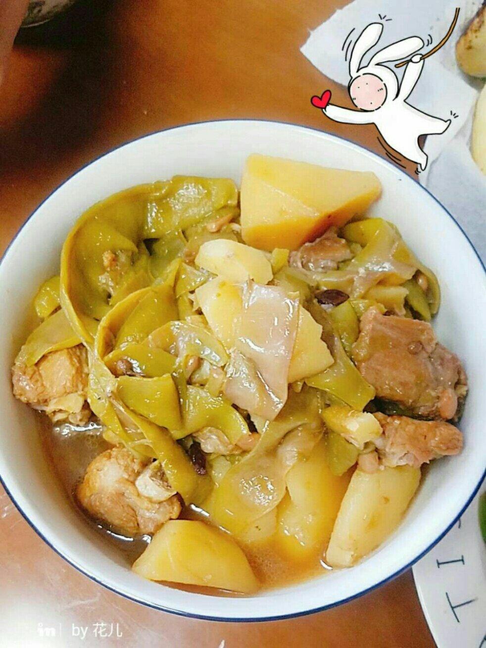 红烧排骨炖豆角土豆