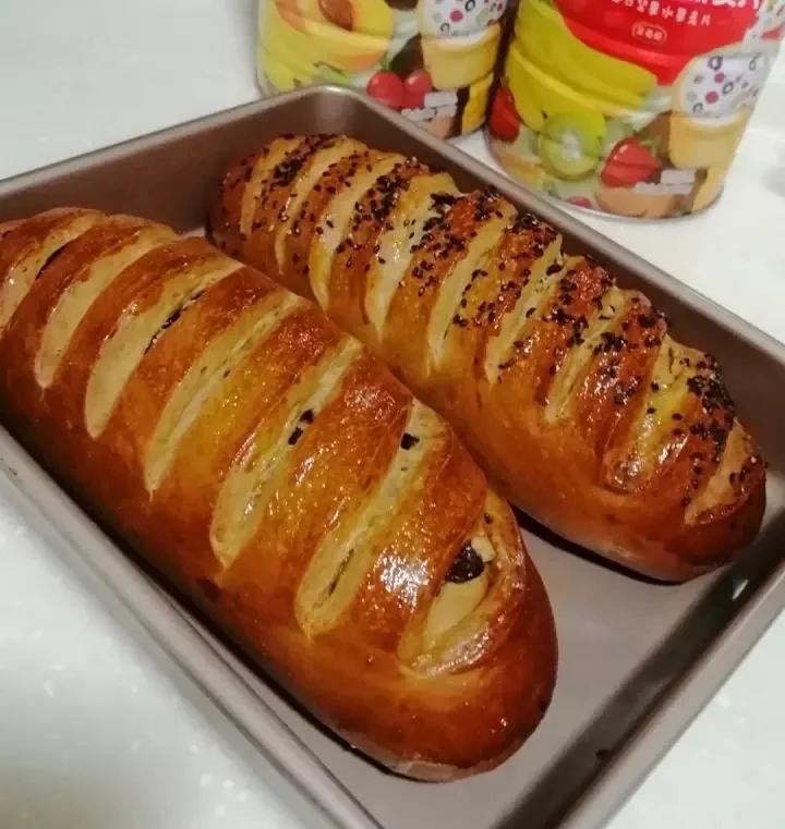 风靡代购店的新疆果仁大列巴