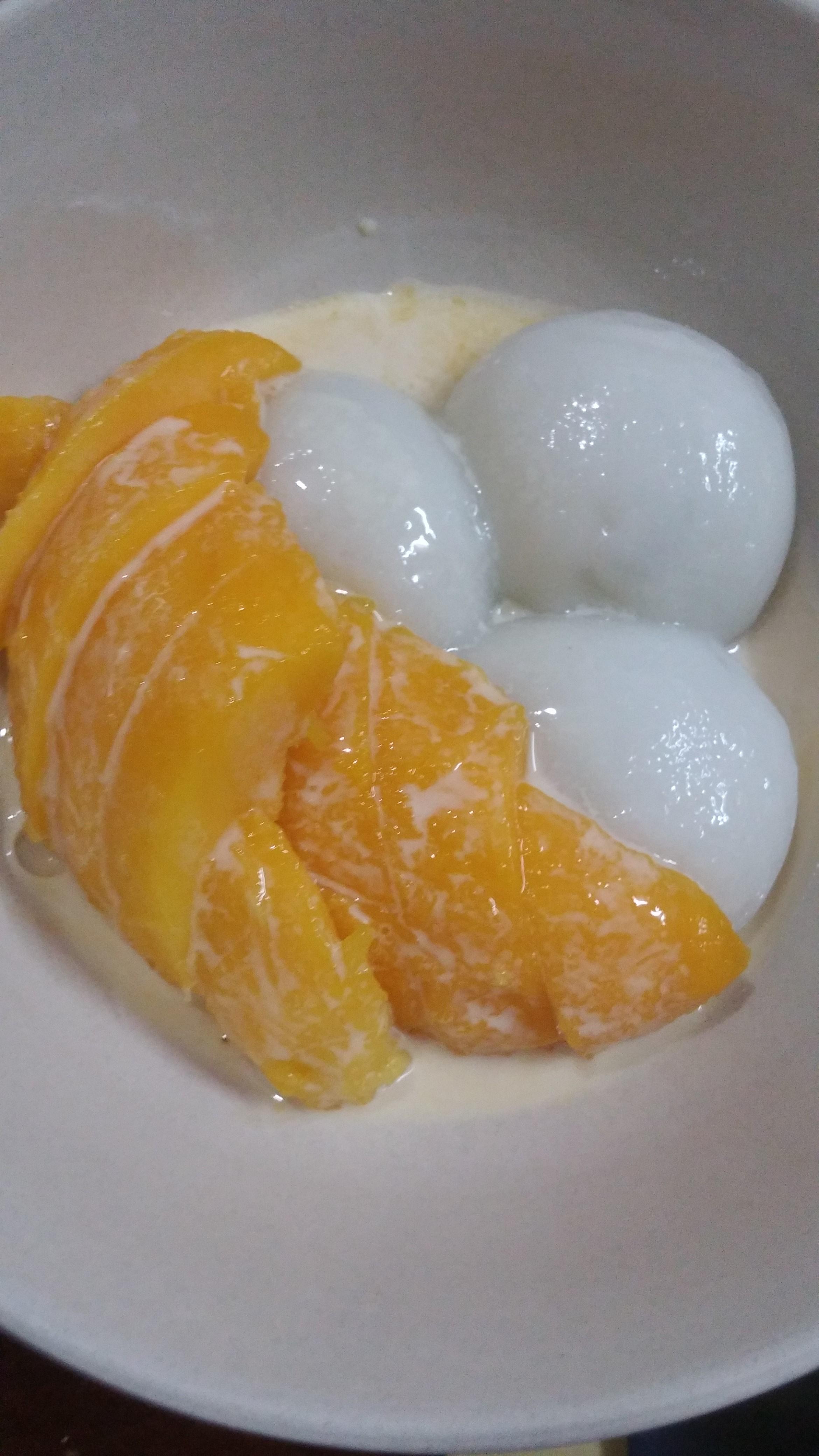 团团圆圆——芒果伴汤圆的做法