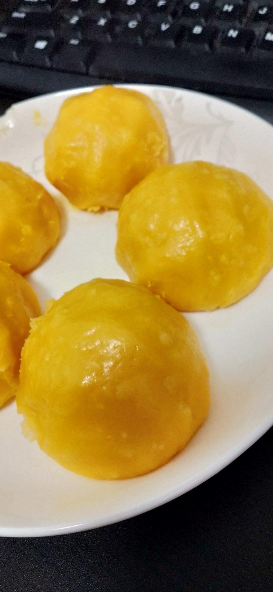 纯玉米面窝窝头(烫面.不发酵)