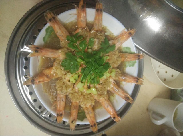 蒜蓉粉丝蒸虾