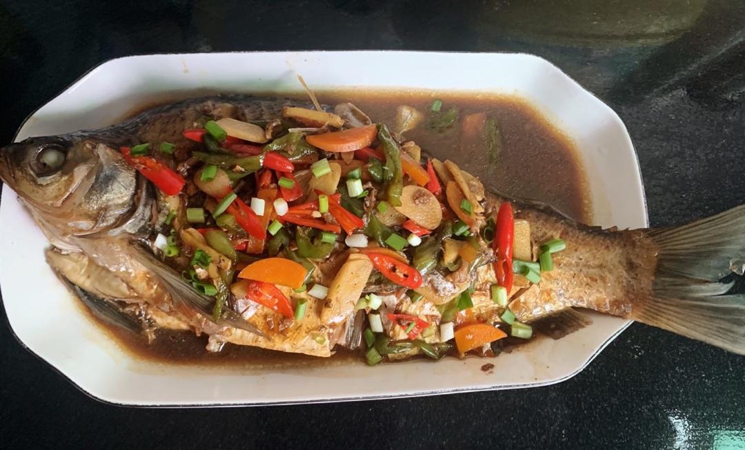 红烧武昌鱼（川味）