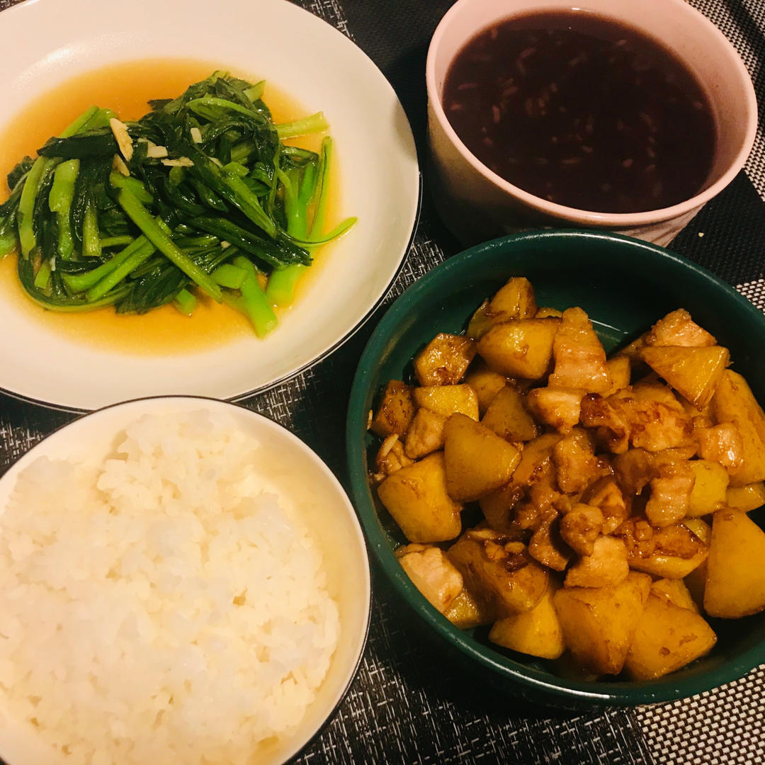 土豆炒肉片