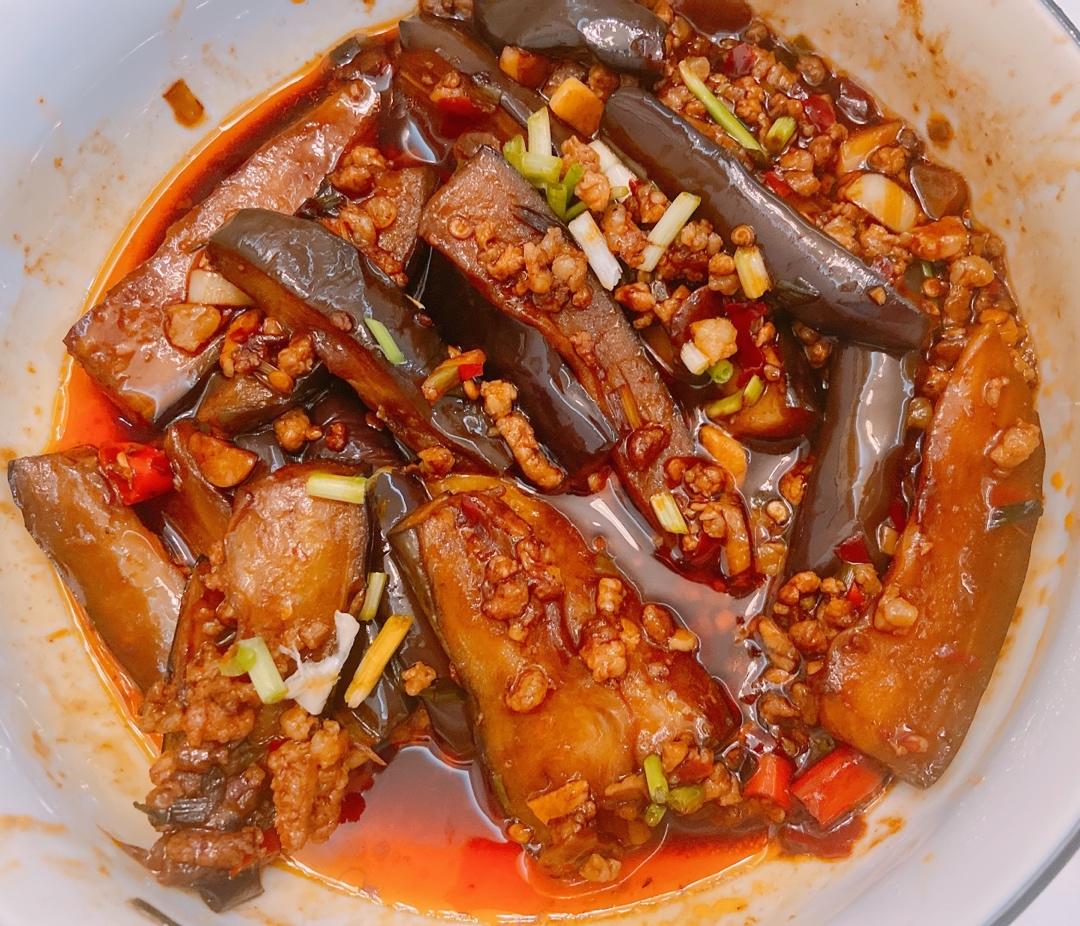 开胃下饭菜！巨简单的家常鱼香茄子煲