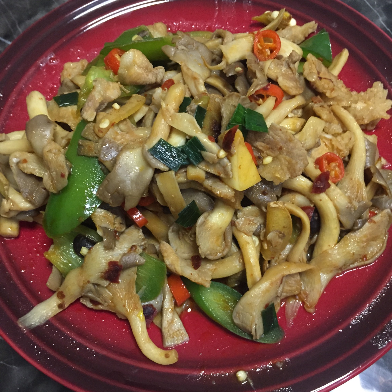 蘑菇炒肉丝