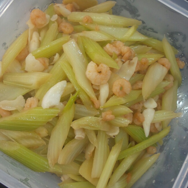 西芹炒虾仁