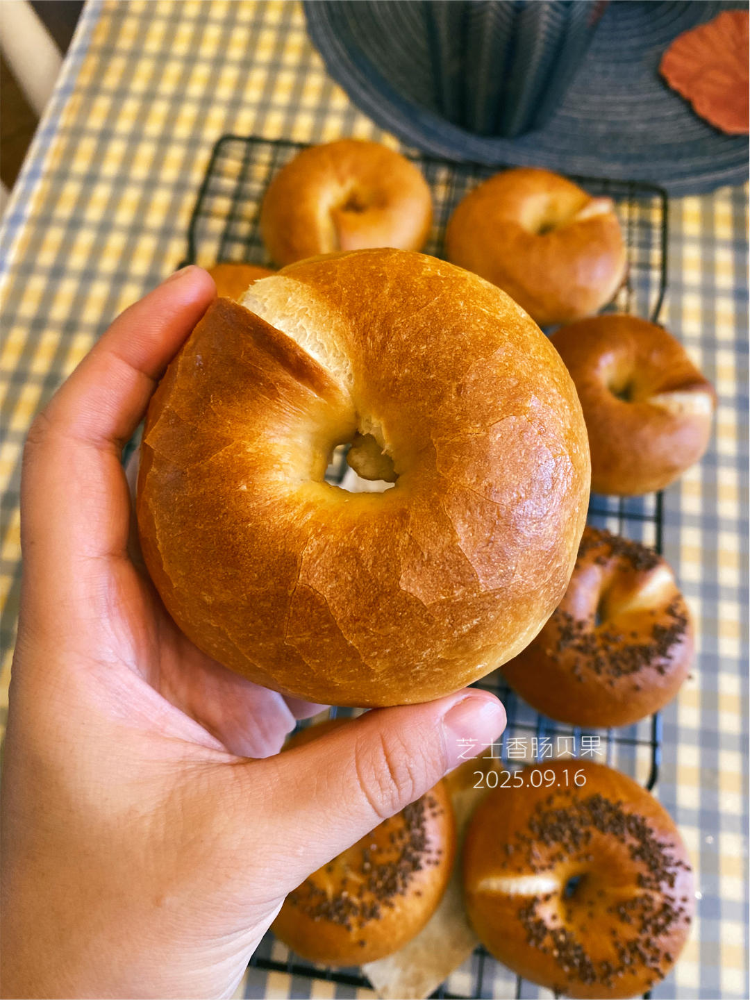 曼食慢语丨面包届顶流！钻石贝果的奥义我悟了！
