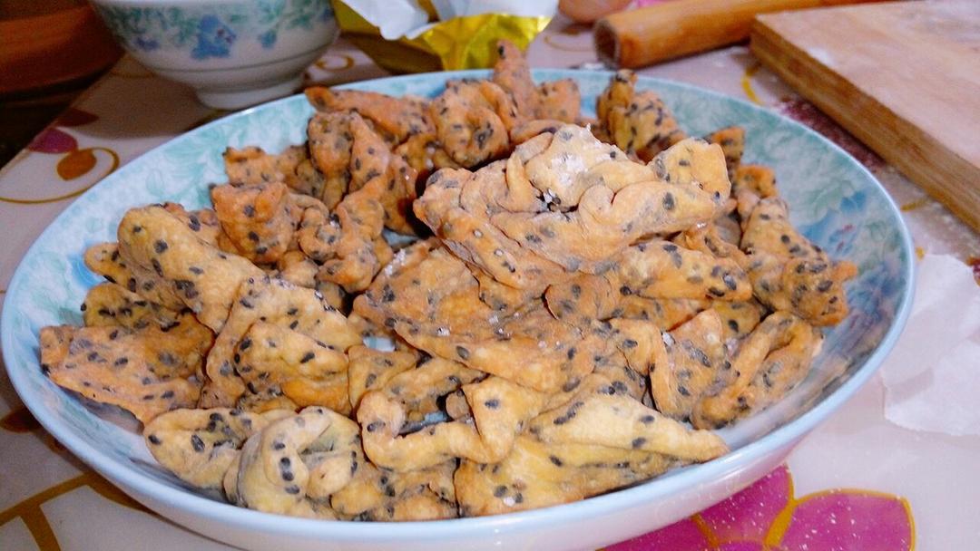 过年小食炸小果（焦叶）