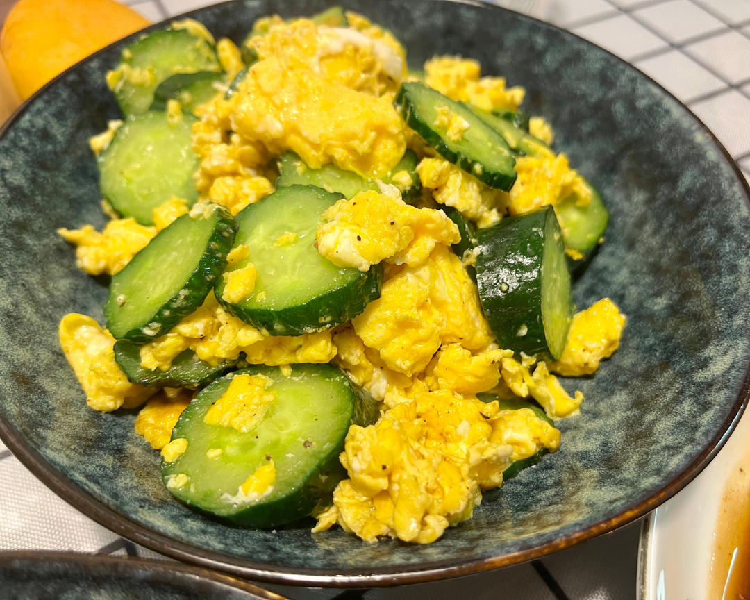 黄瓜炒鸡蛋 （青瓜炒鸡蛋）