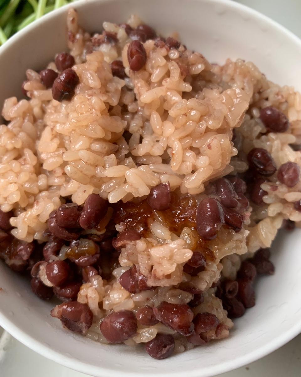 程千木做的一碗暖心驱寒的红豆糯米饭