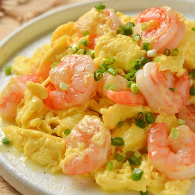 亦可厨房做的虾仁滑炒鸡蛋