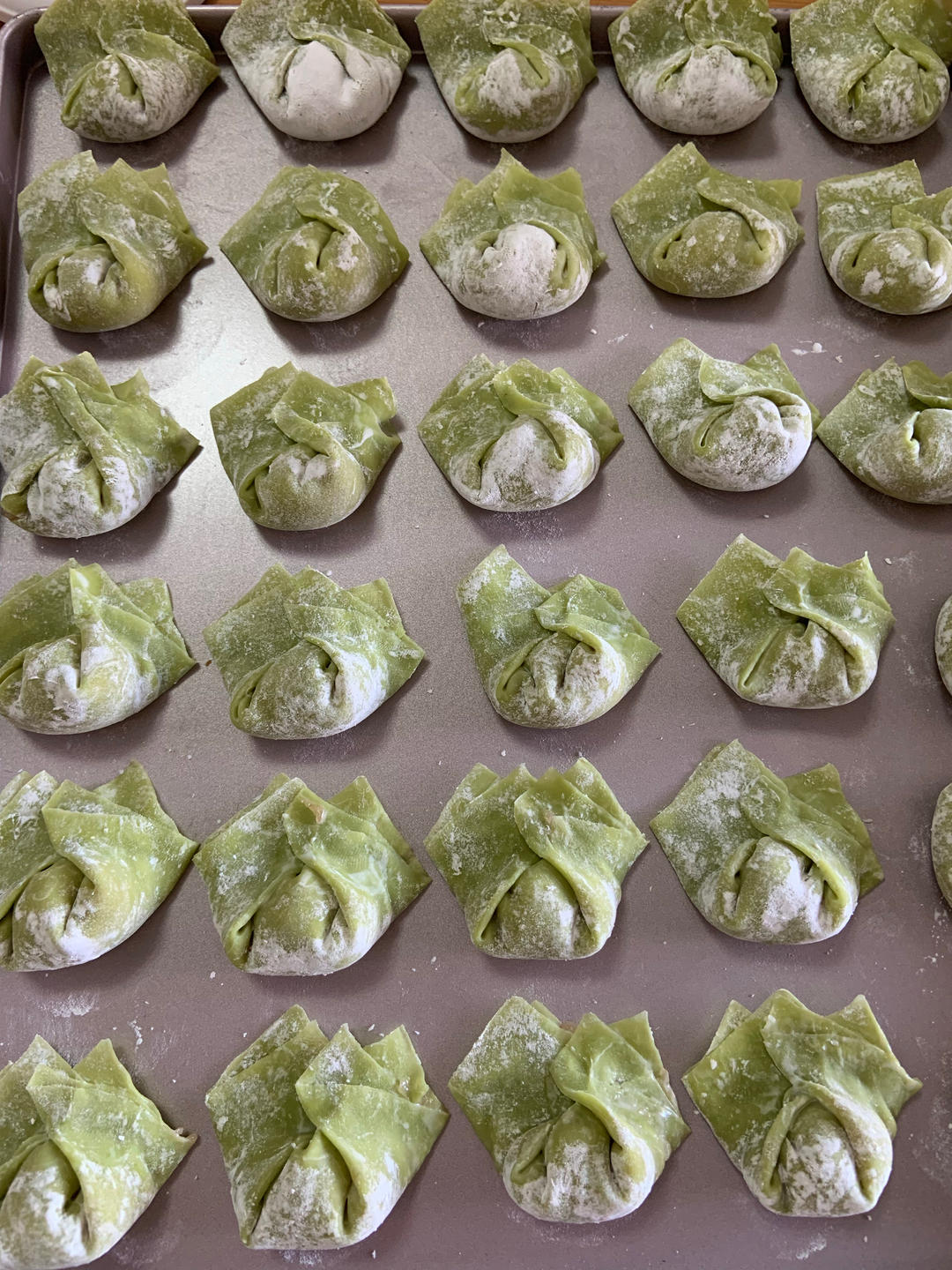 鲜肉虾仁混沌馅（附加超详细的混沌包法）