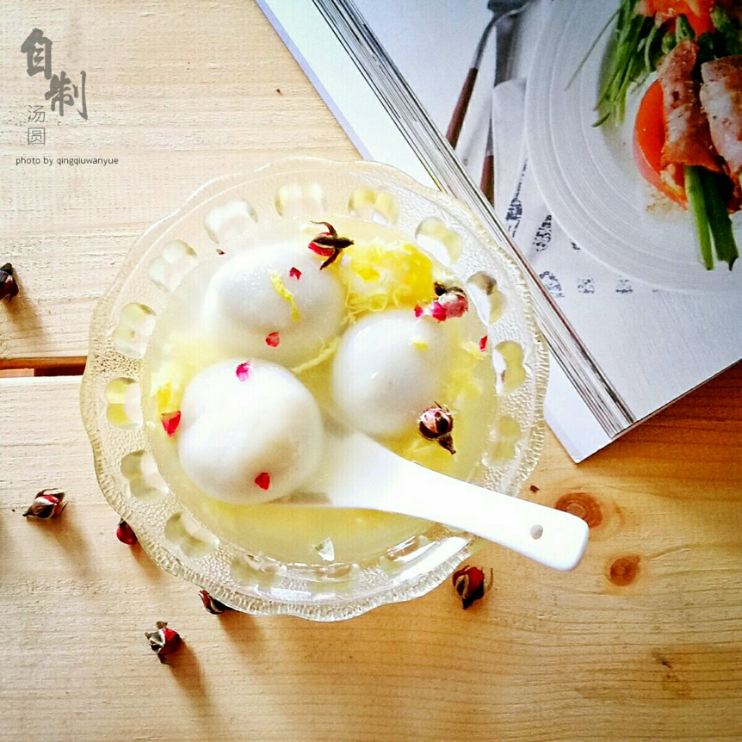 黑芝麻汤圆