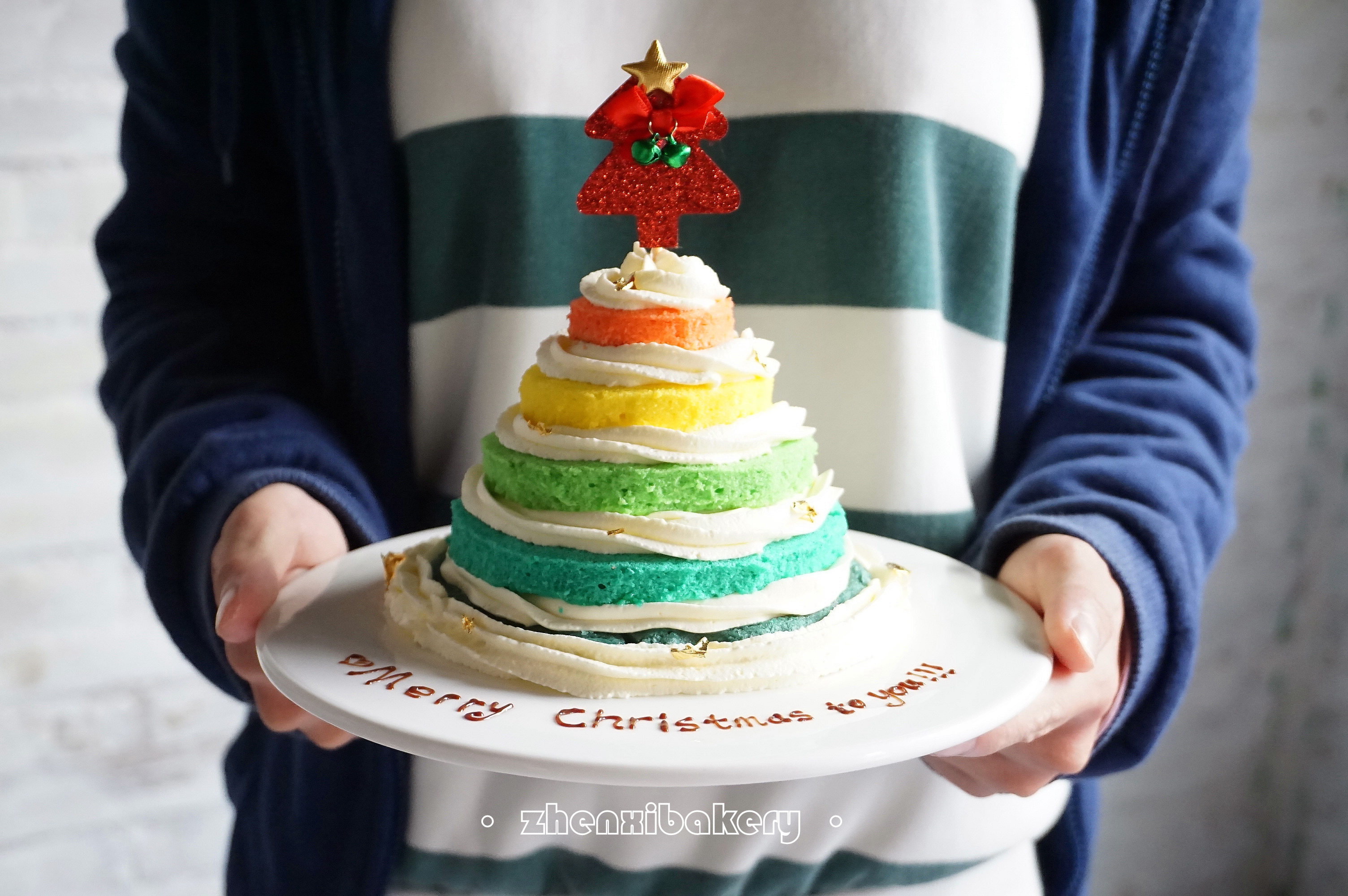 彩虹圣诞树蛋糕的做法