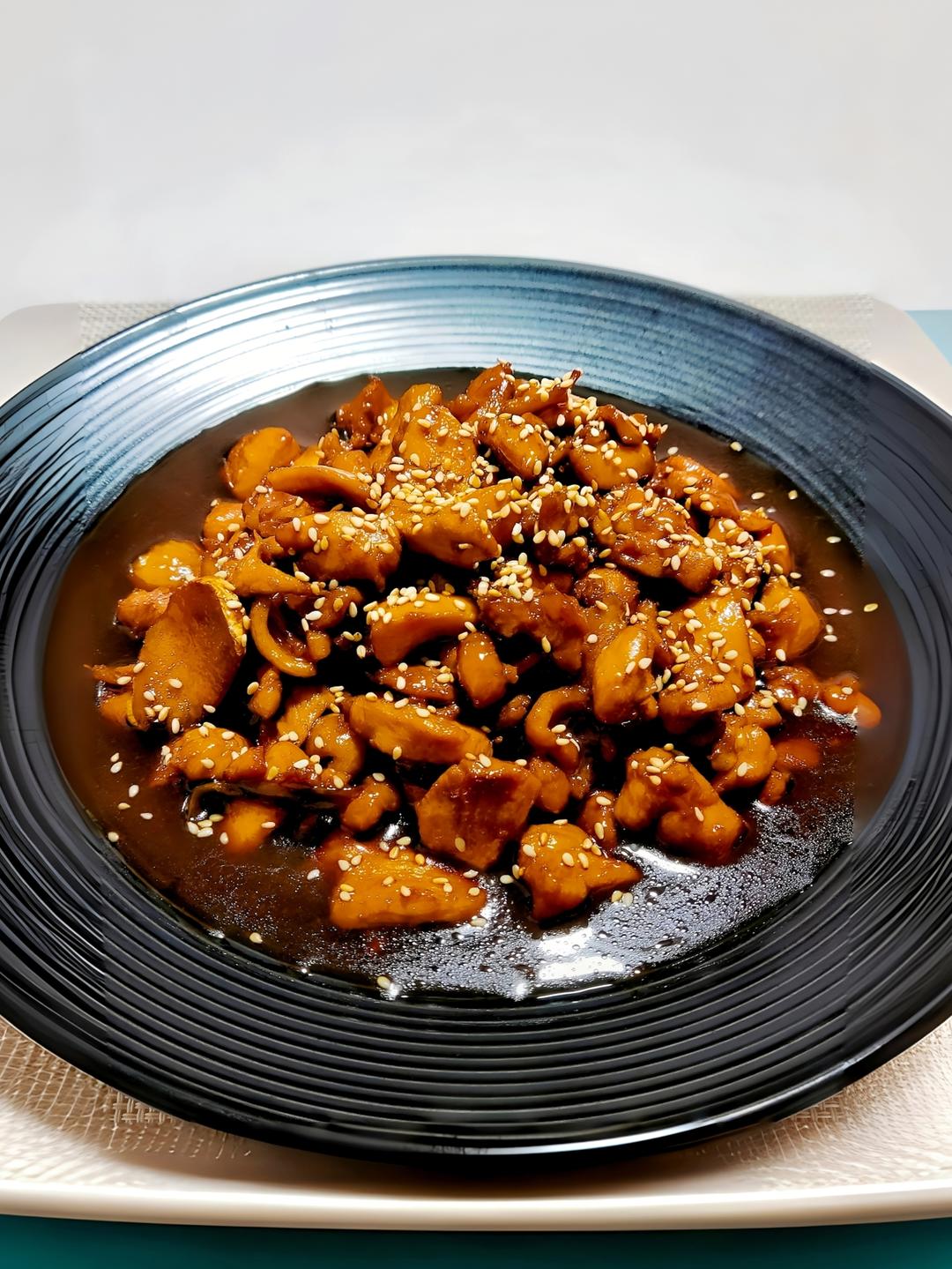 蜜汁鸡腿肉的做法