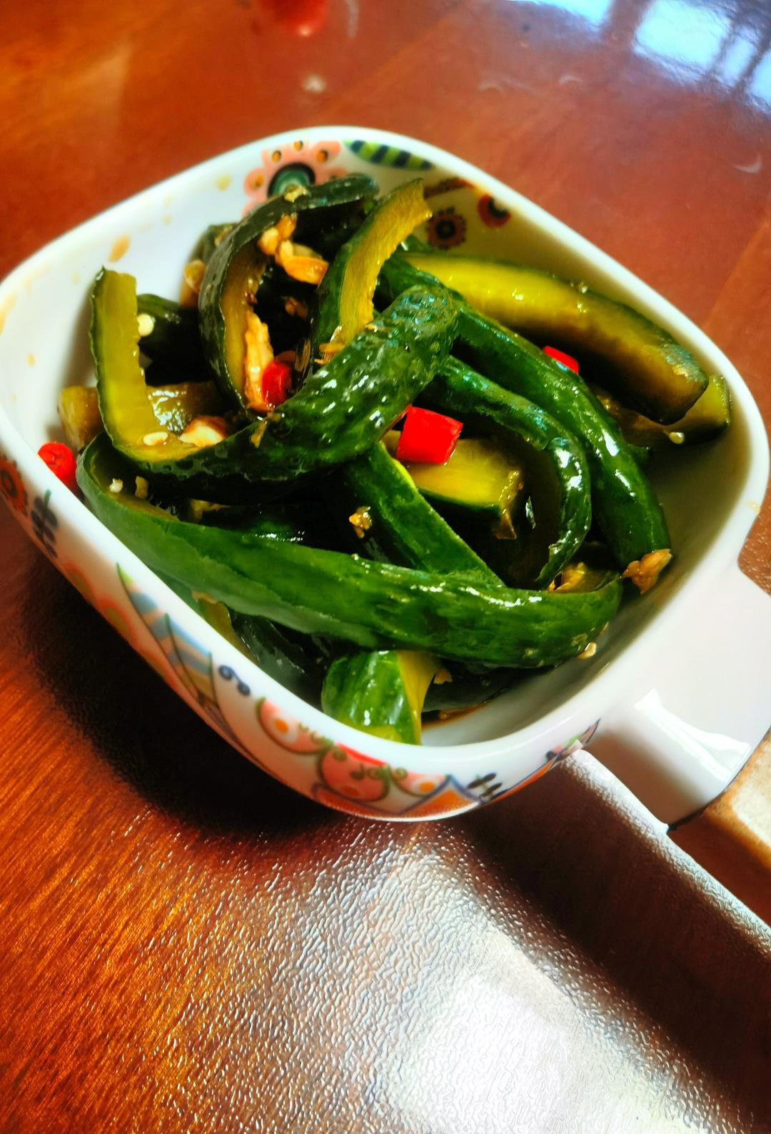 今冬无雪做的酱黄瓜