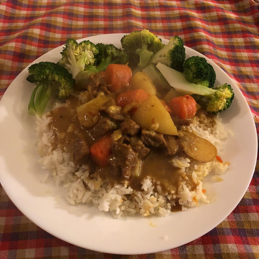 咖喱牛肉饭