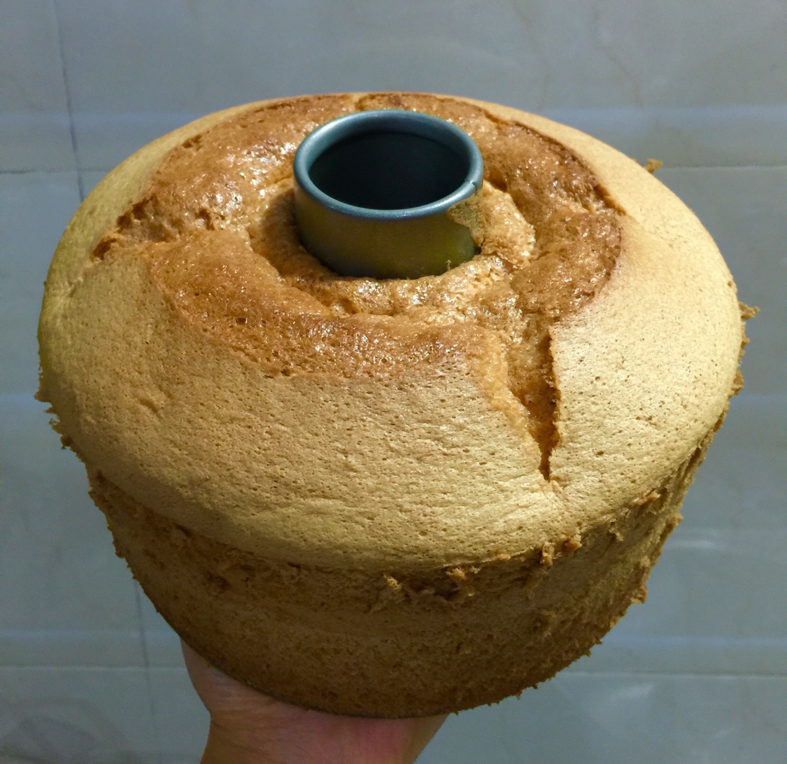 青井老师的焦糖戚风蛋糕