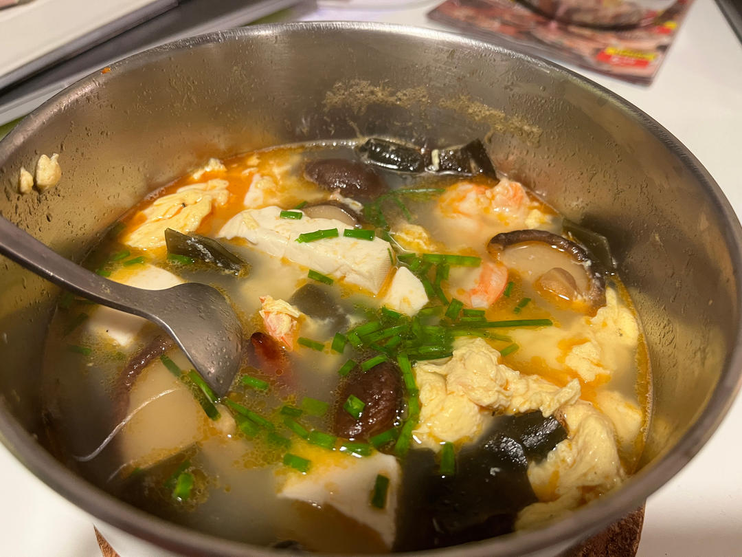 孩子增高汤 | 虾仁豆腐裙带菜汤